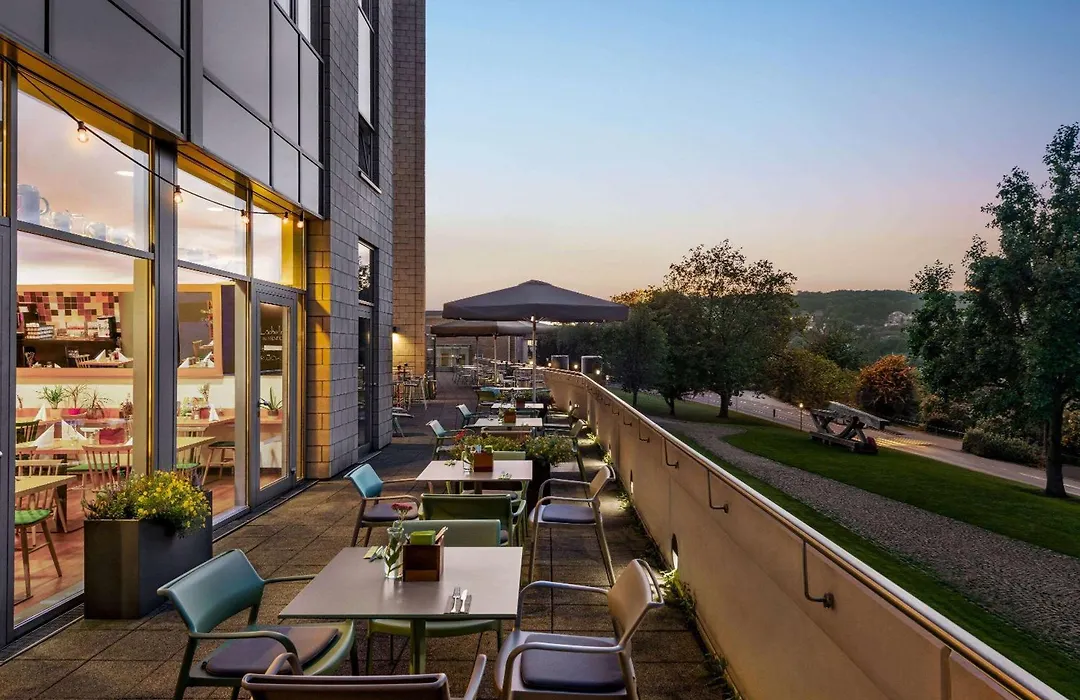 Vienna House Easy By Wyndham Wuppertal-1