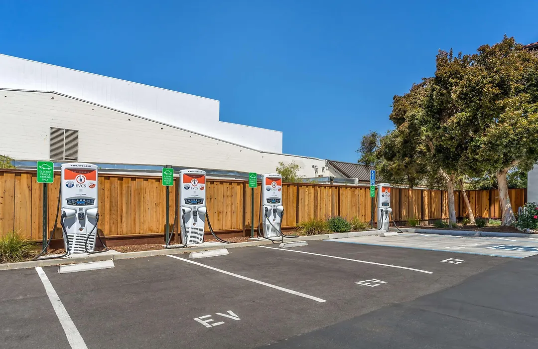 Best Western Plus Capitola By-The-Sea Inn & Suites-1