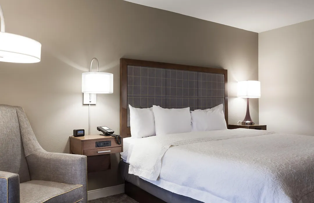 Hampton Inn & Suites Dallas Dfw Airport North Grapevine-1