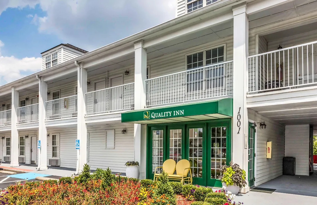 Quality Inn Gallatin-Nashville Metro-1