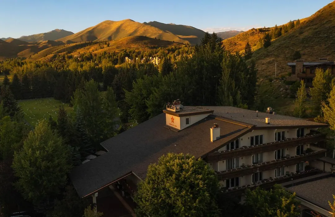 Knob Hill Inn-1