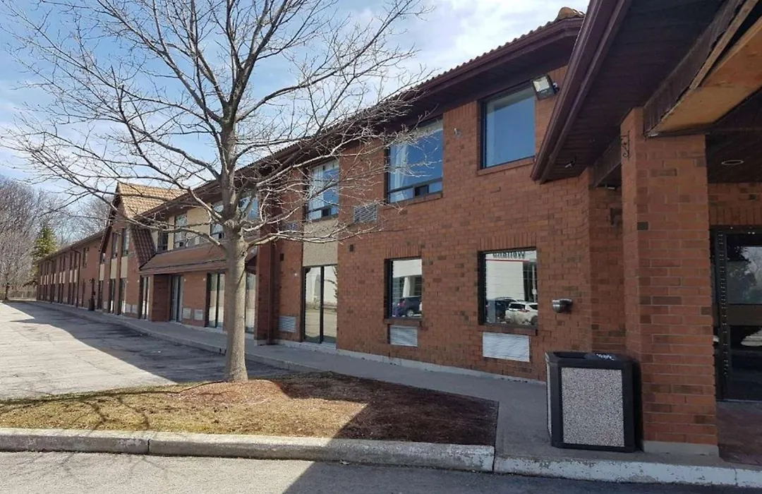 Travelodge By Wyndham Welland-1