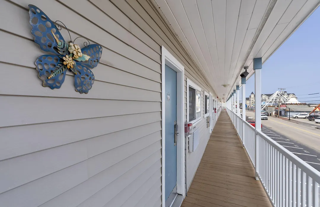 Mt Royal Motel-1