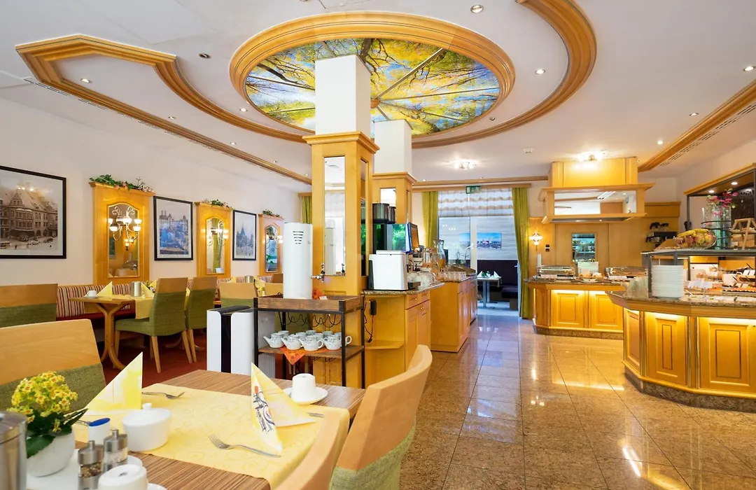 Park Hotel Laim-1
