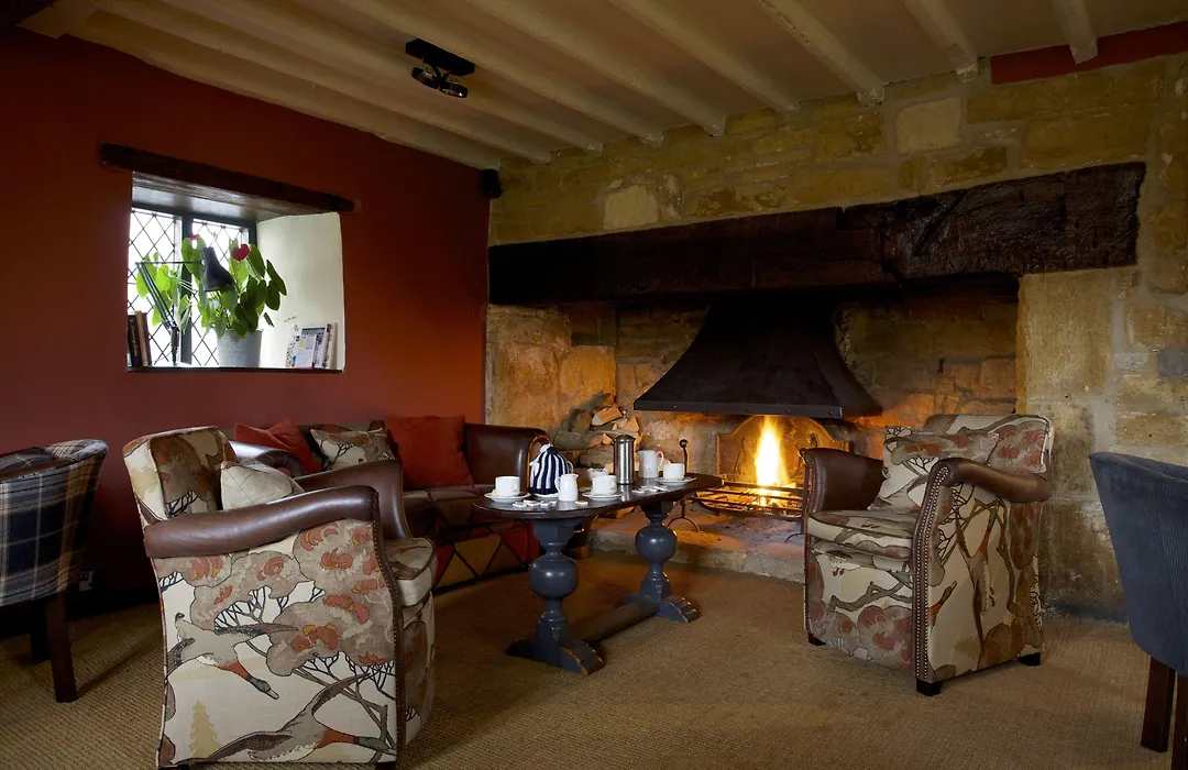The Broadway Hotel-1