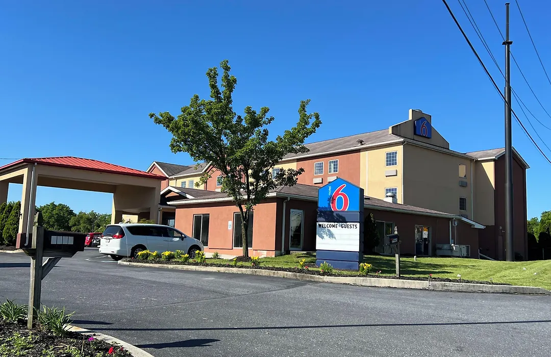 Scottish Inns & Suites - North Hershey-1