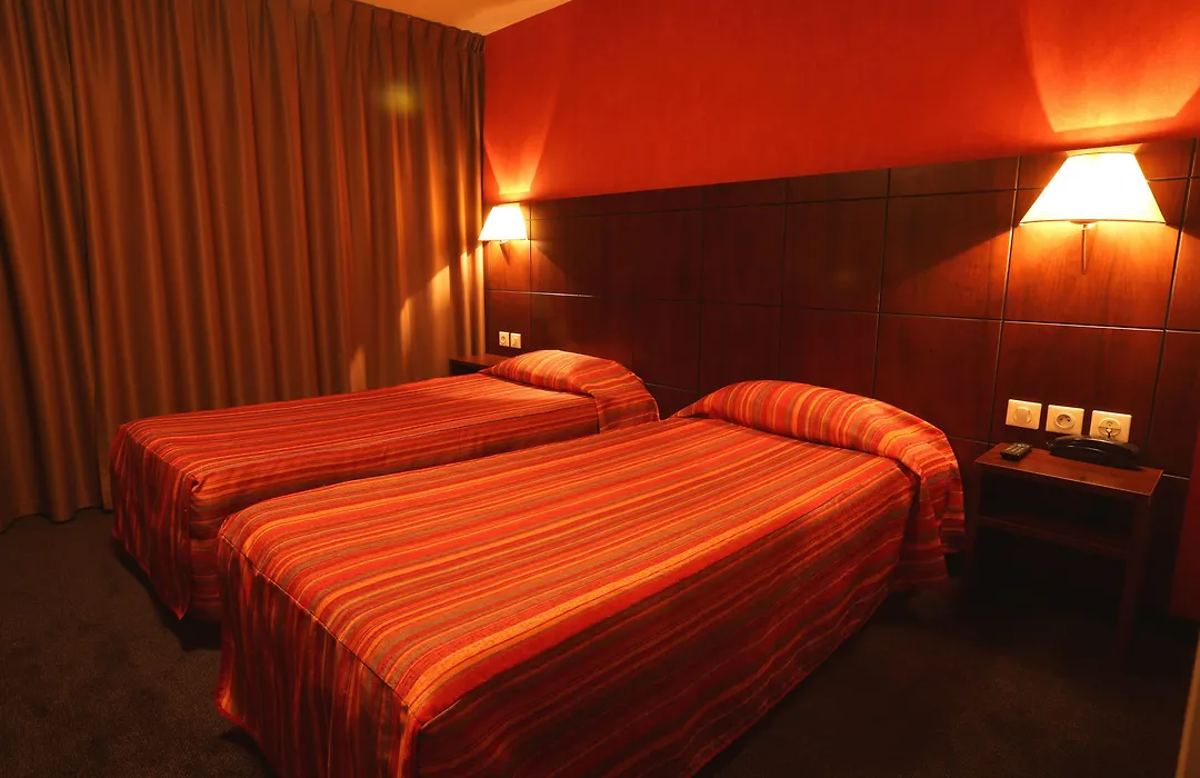 Hotel Gloria & Avenue-1