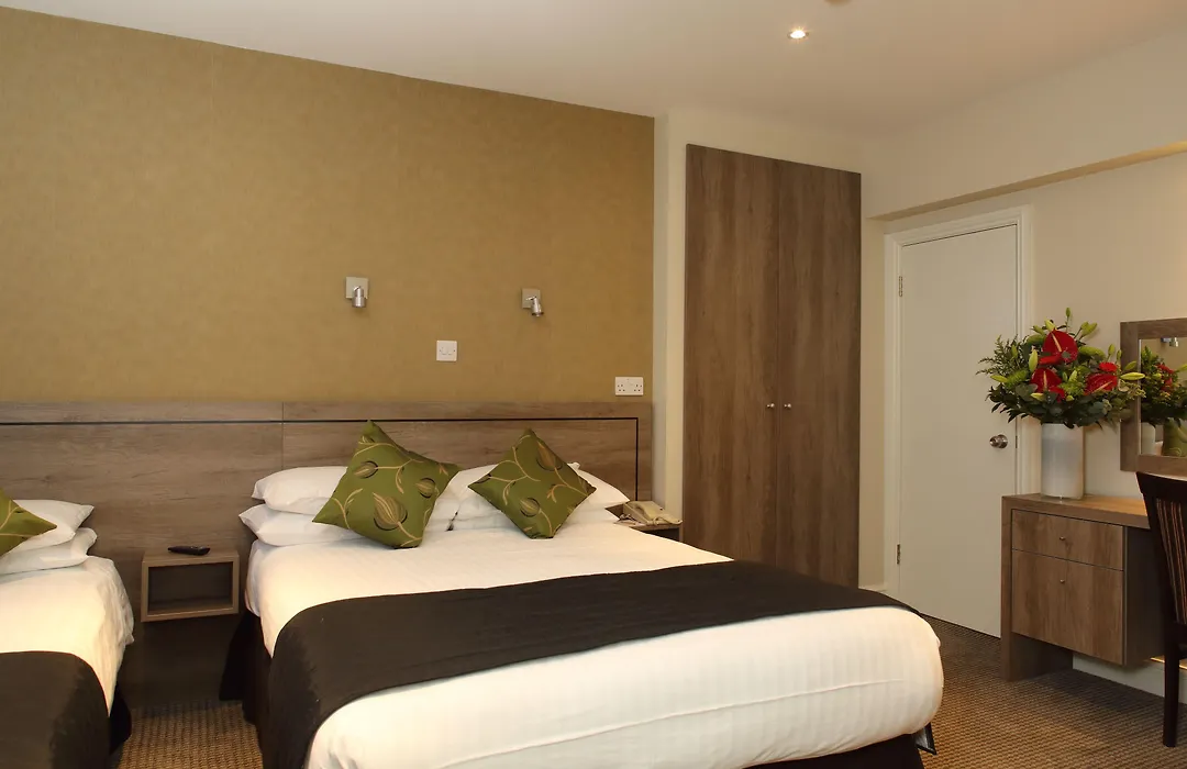 Kensington Gardens Hotel-1