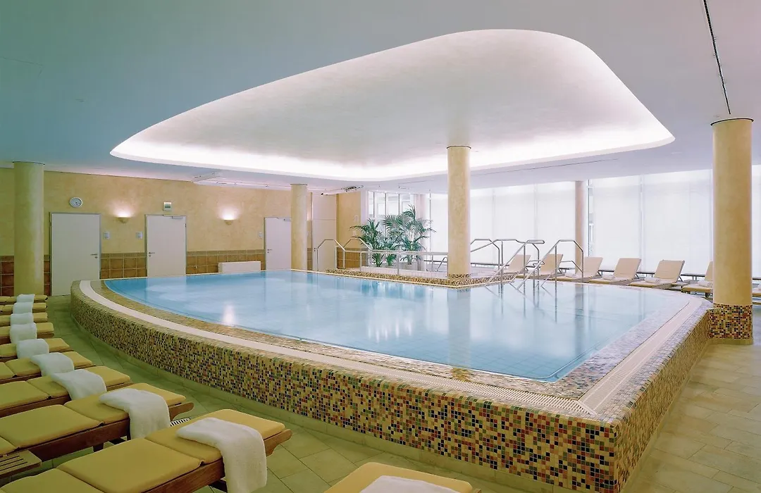 Lindner Hotel Cologne Am Dom, Part Of Jdv By Hyatt-1
