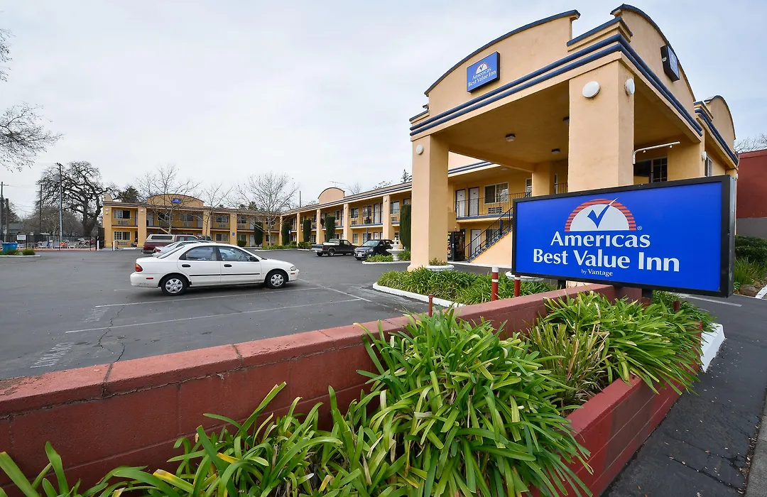 Americas Best Value Inn - Chico-1