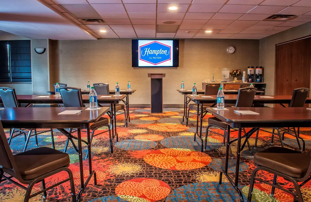 Hampton Inn New Philadelphia-1