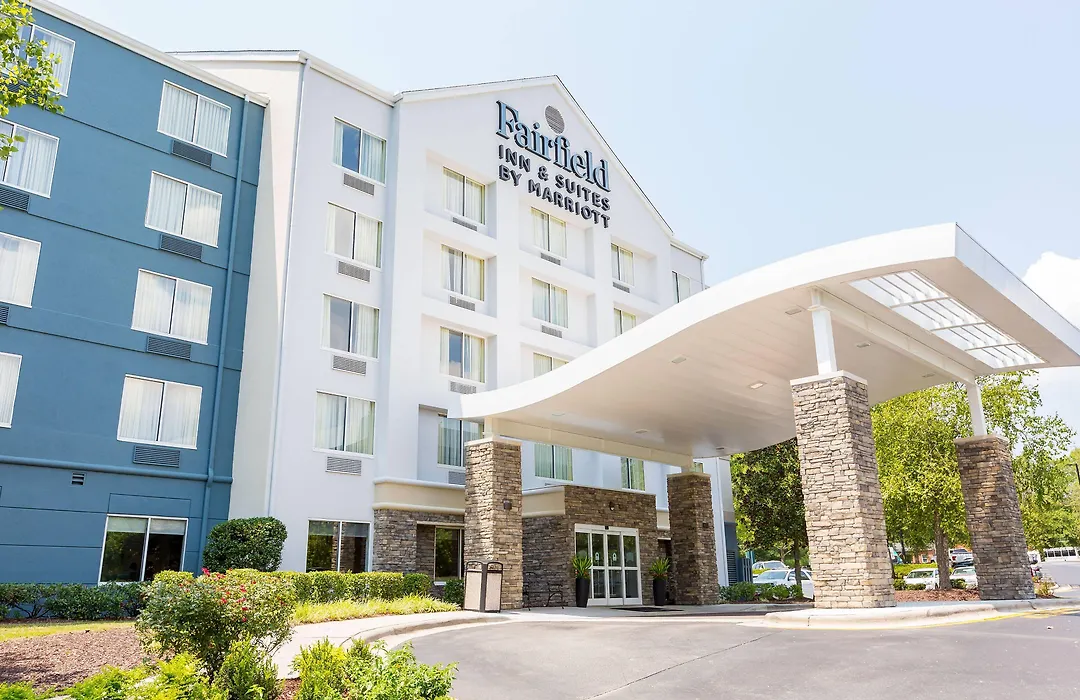 Fairfield Inn & Suites Raleigh Durham Airport Research Triangle Park-1