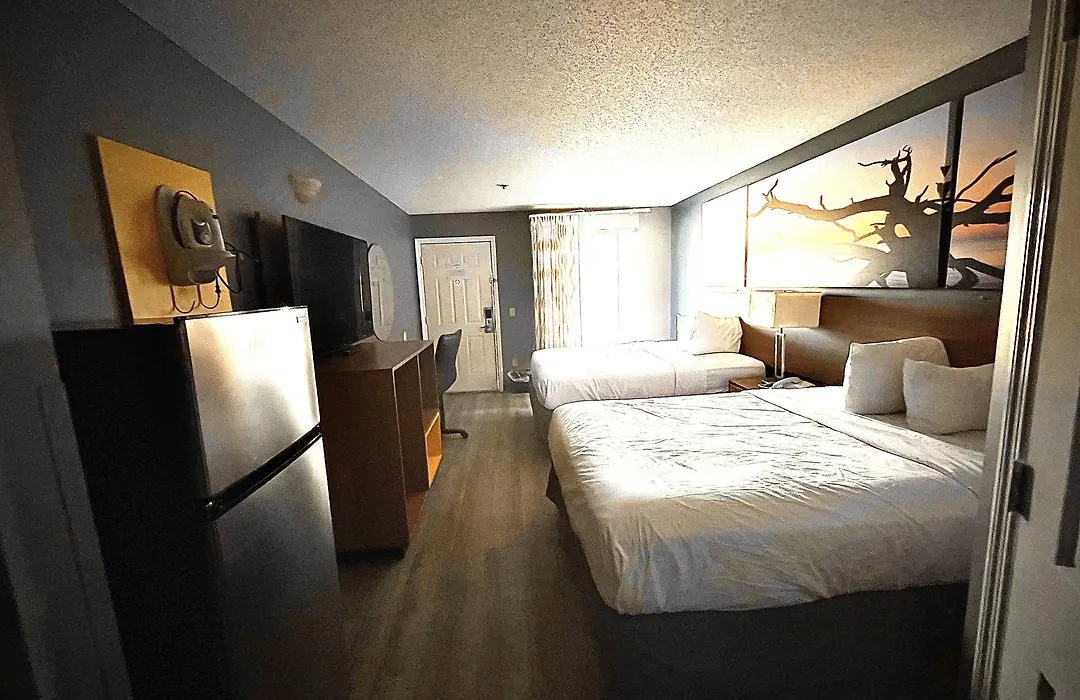 Baymont By Wyndham Dublin-1