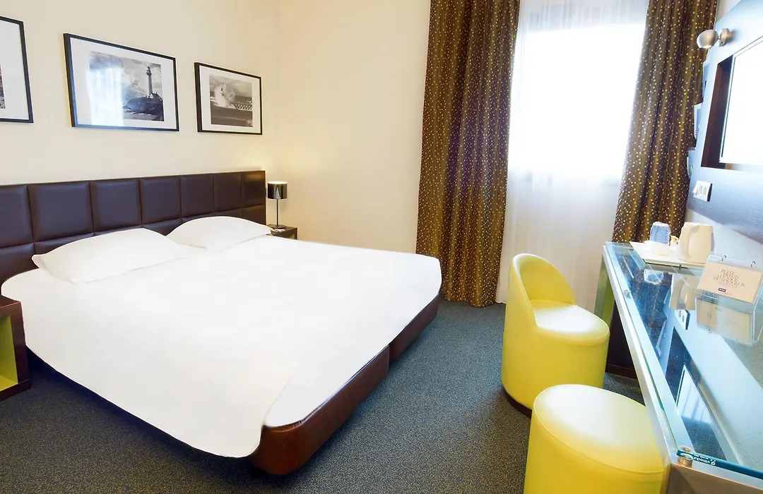 Kyriad Hôtel Orly Aéroport - Athis Mons-1