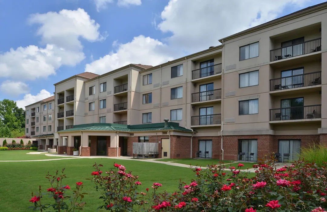 Courtyard By Marriott Decatur-1