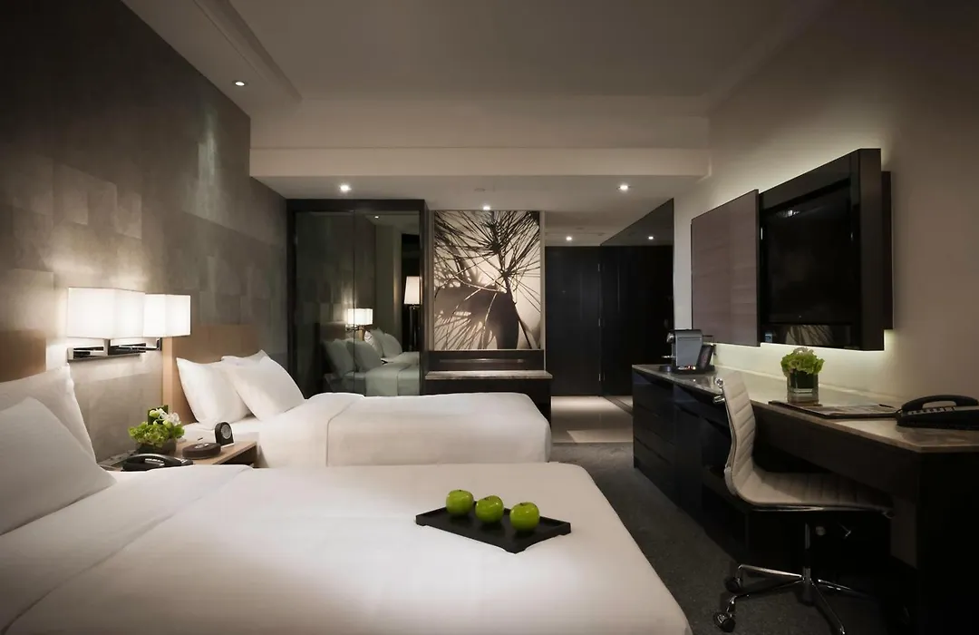 Gateway Hotel, Marco Polo-1