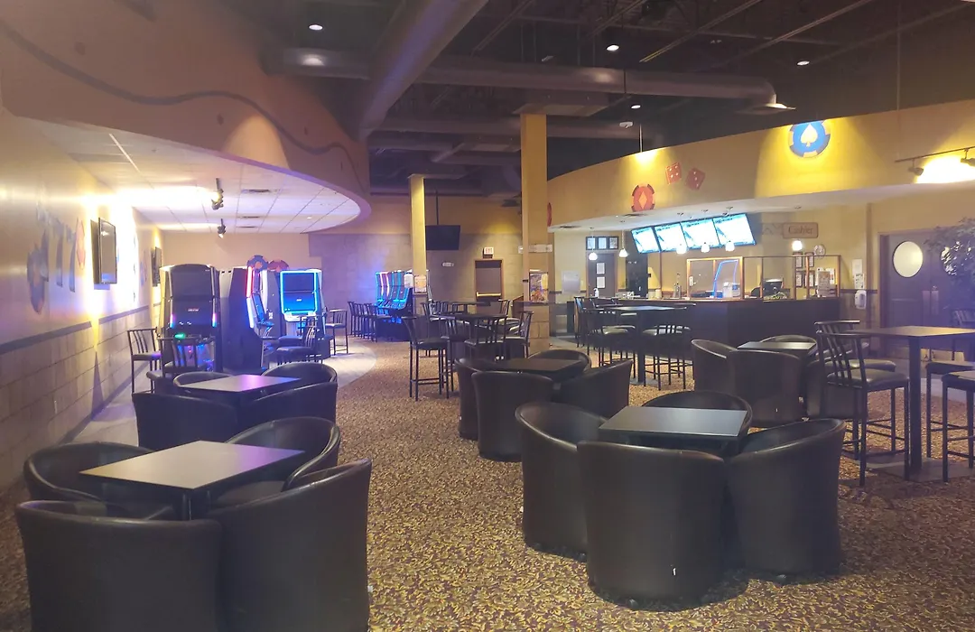 Canad Inns Destination Centre Club Regent Casino Hotel-1