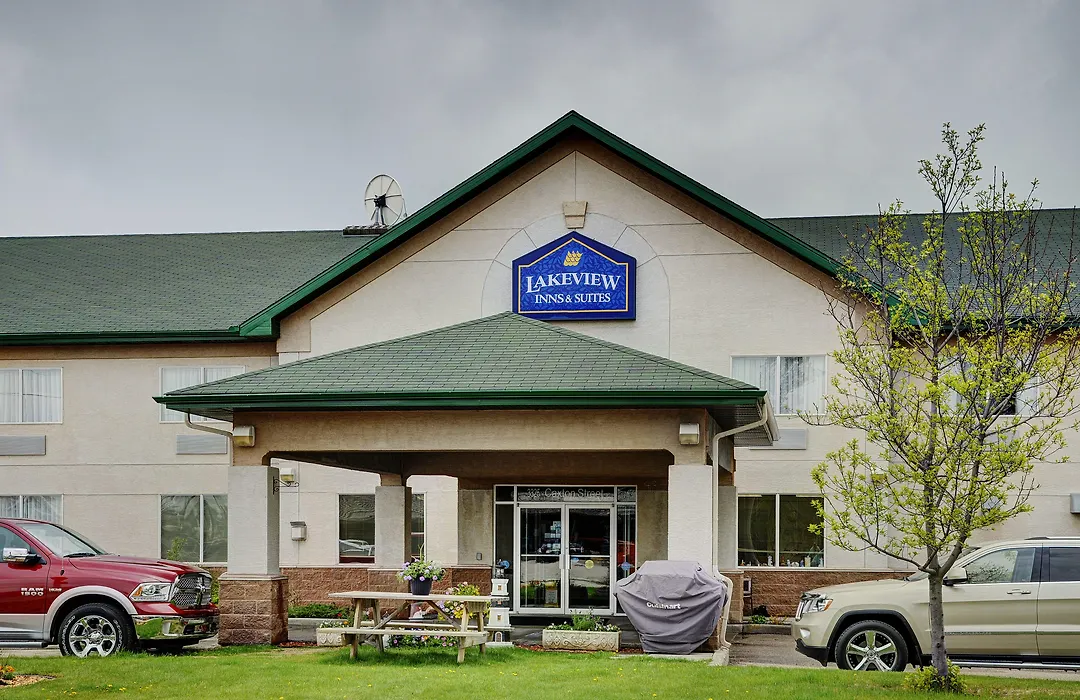 Days Inn By Wyndham Whitecourt-1