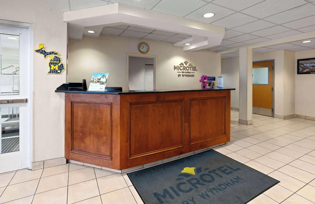 Microtel Inn & Suites By Wyndham Ann Arbor-1