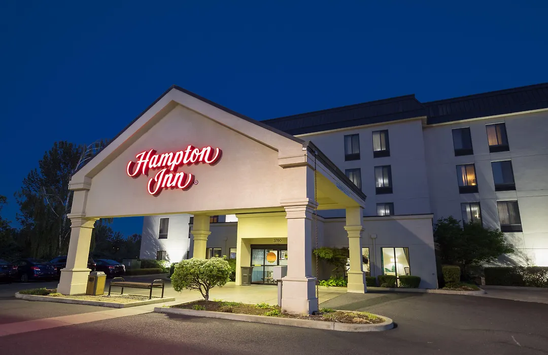 Hampton Inn Eugene-1