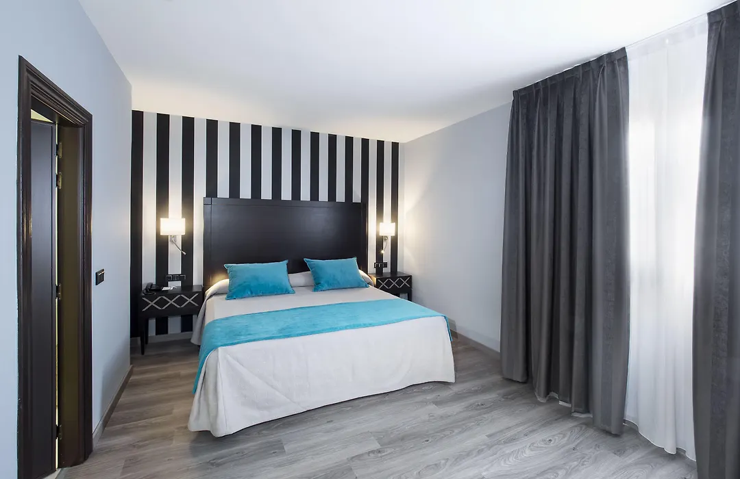 Hotel Zentral Parque-1