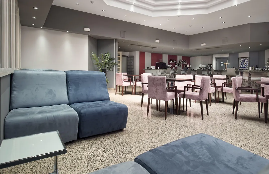 Hotel Zentral Parque-1