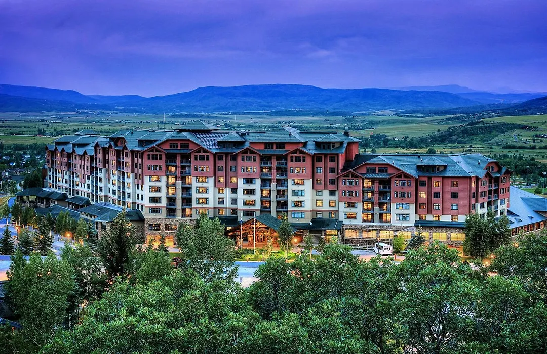 The Steamboat Grand-1