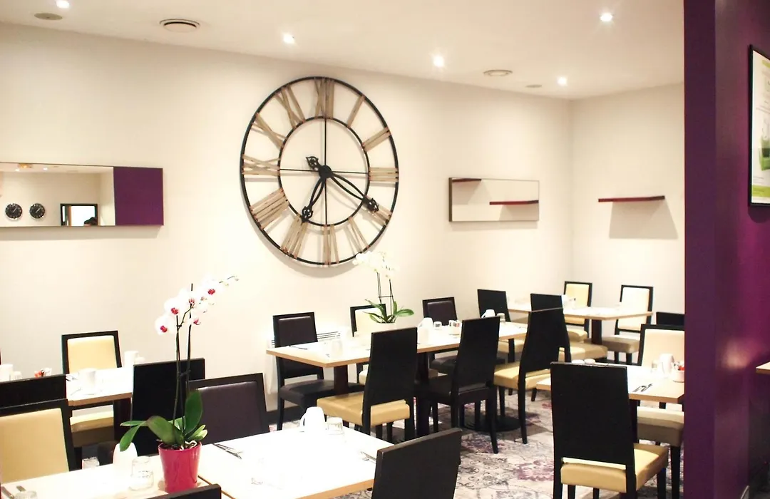 Mercure Angers Centre Gare-1