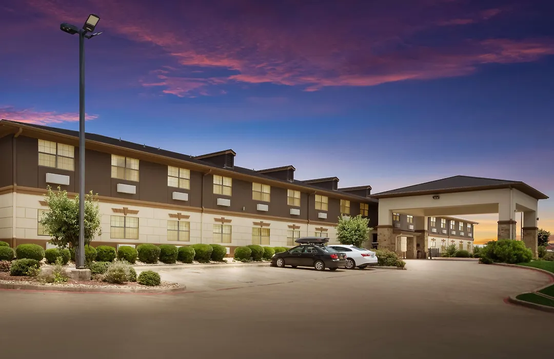Best Western Temple Inn & Suites-1
