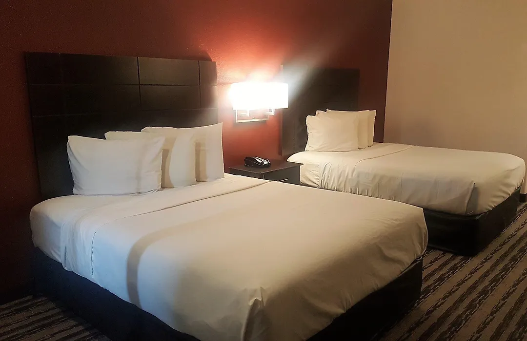 Red Roof Inn & Suites Houston - Humble/Iah Airport-1