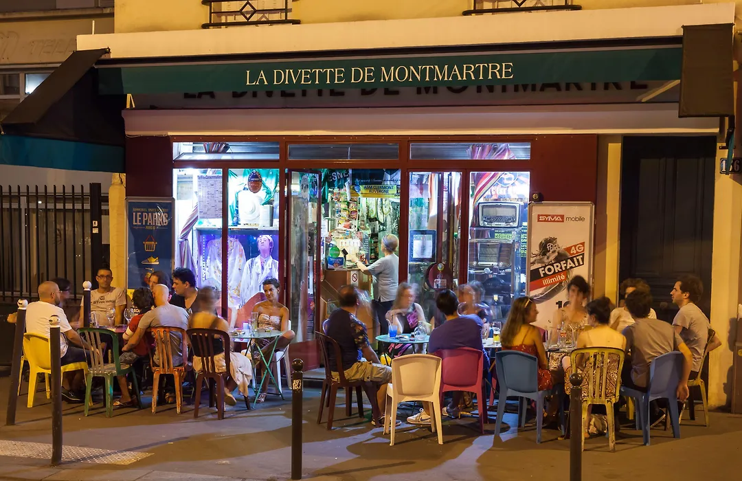Hotel Apolonia Paris Montmartre; Sure Hotel Collection By Best Western-1