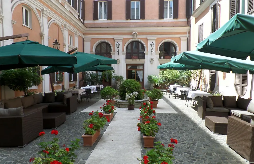 Relais Hotel Antico Palazzo Rospigliosi-1
