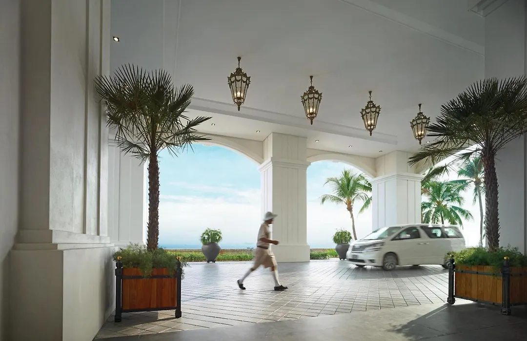 Eastern & Oriental Hotel-1