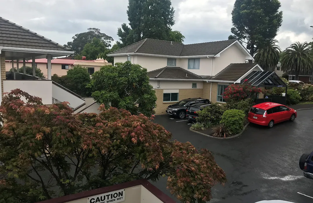 Fenton Court Motel-1