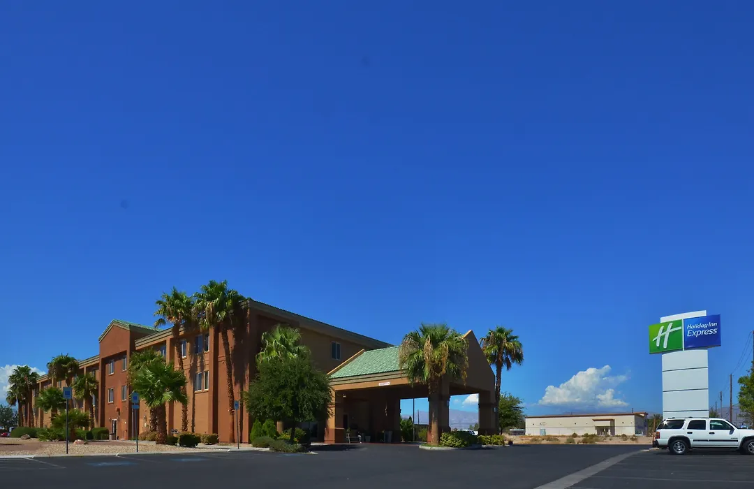 Holiday Inn Express Las Vegas-Nellis By Ihg-1