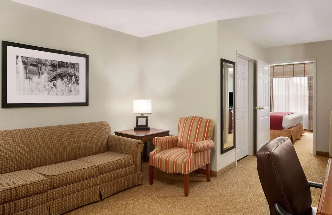 Country Inn & Suites By Radisson, Louisville South, Ky-1