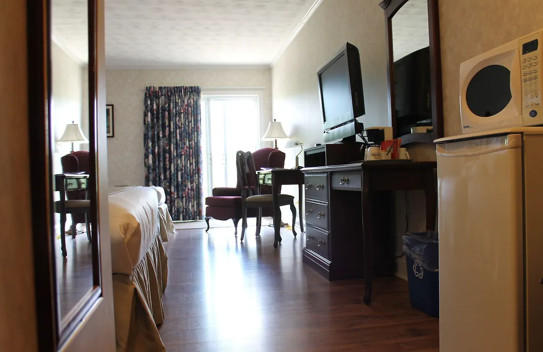 Days Inn By Wyndham Edmundston-1