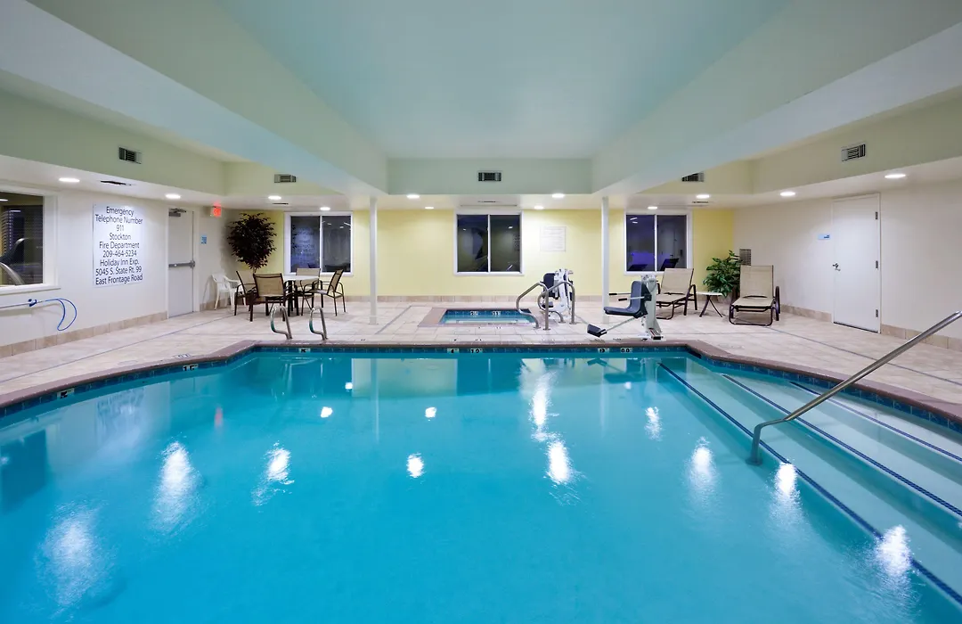 Holiday Inn Express Stockton Southeast By Ihg-1