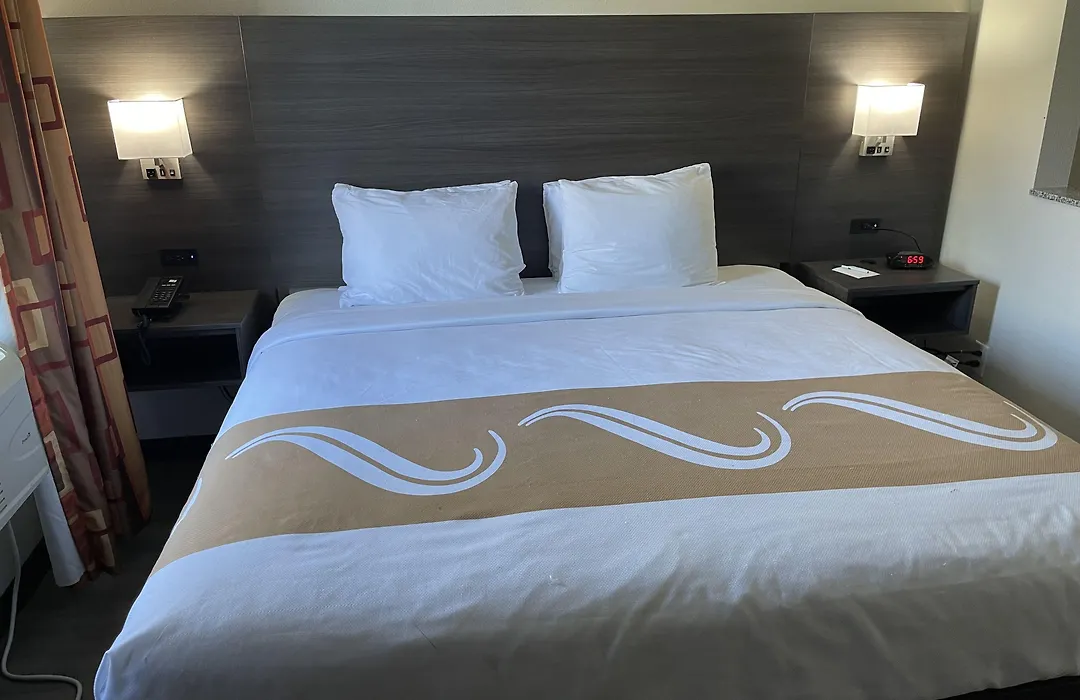Quality Suites Tulsa I-44-1