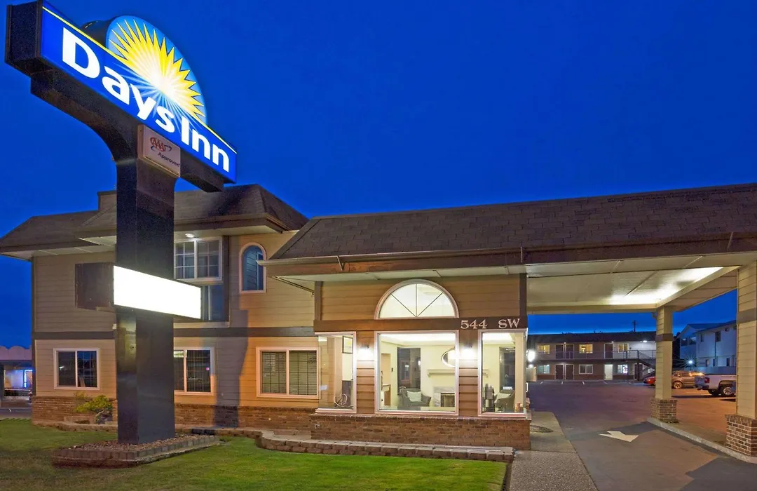 Days Inn By Wyndham Newport Or-1