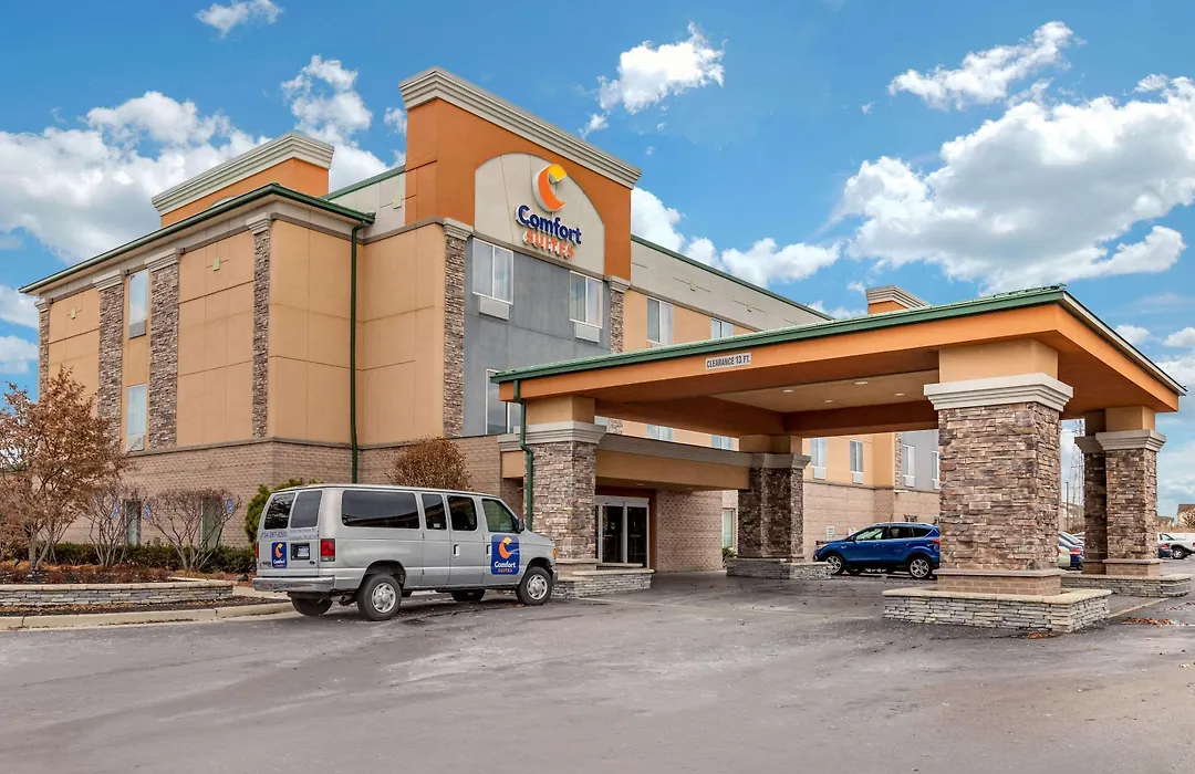 Comfort Suites Southgate-Detroit-1