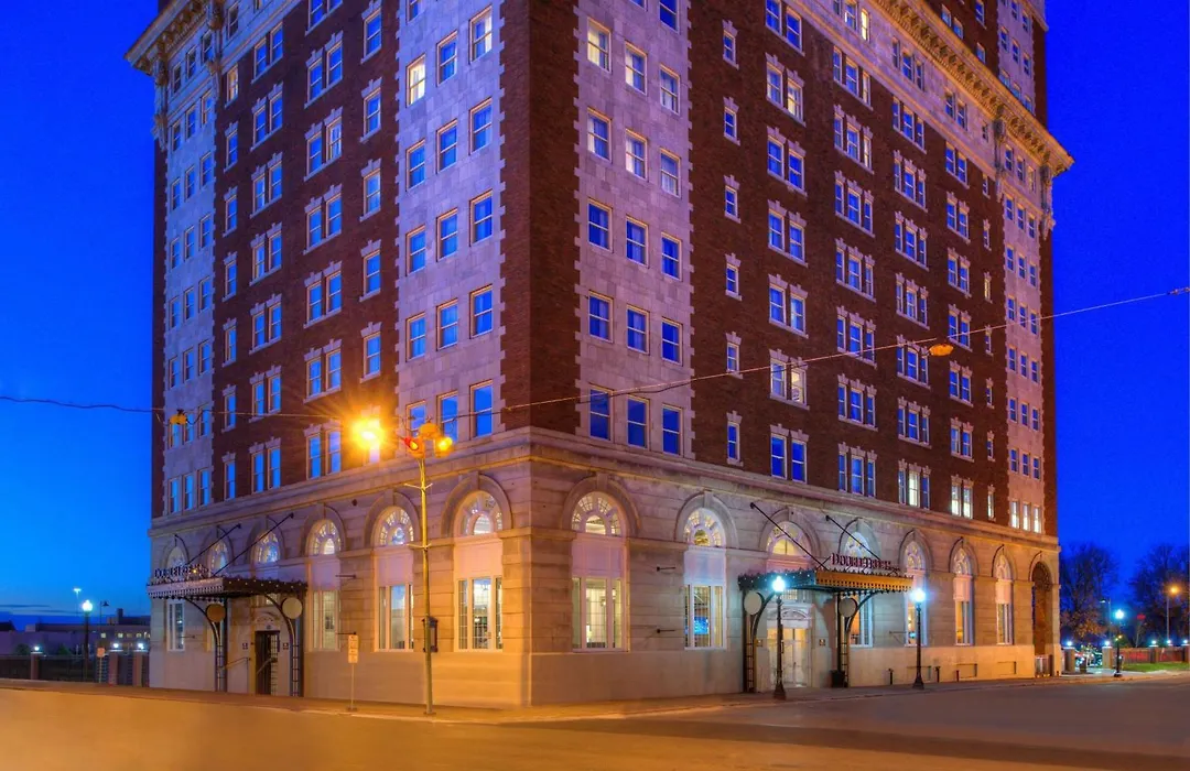 Doubletree By Hilton Utica-1