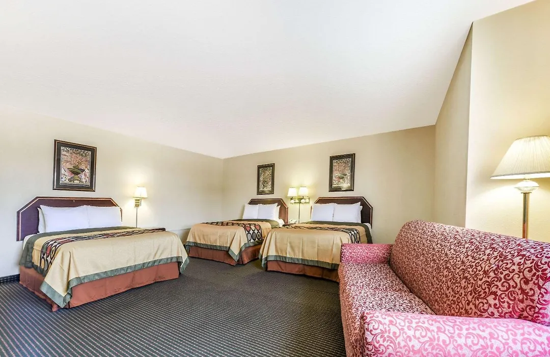 Super 8 By Wyndham Burleson Fort Worth Area-1
