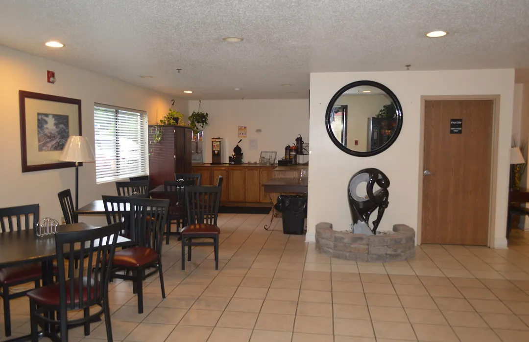 American Elite Inn-1