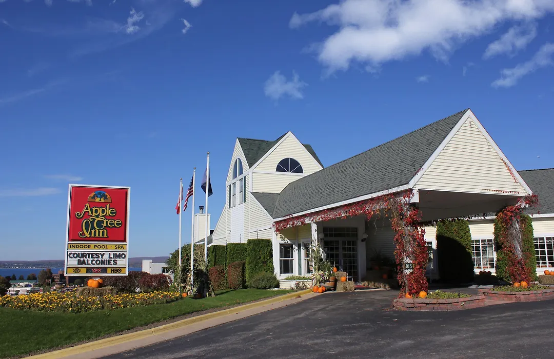 Apple Tree Inn; Surestay Collection By Best Western-1
