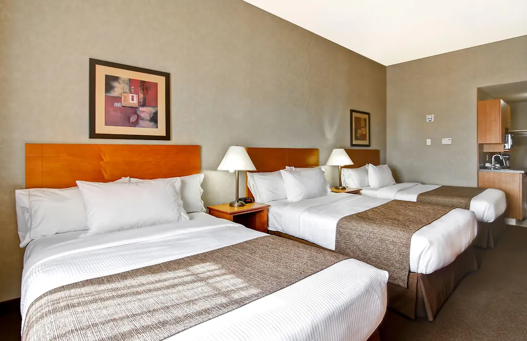 Canalta Hotel Brooks-1