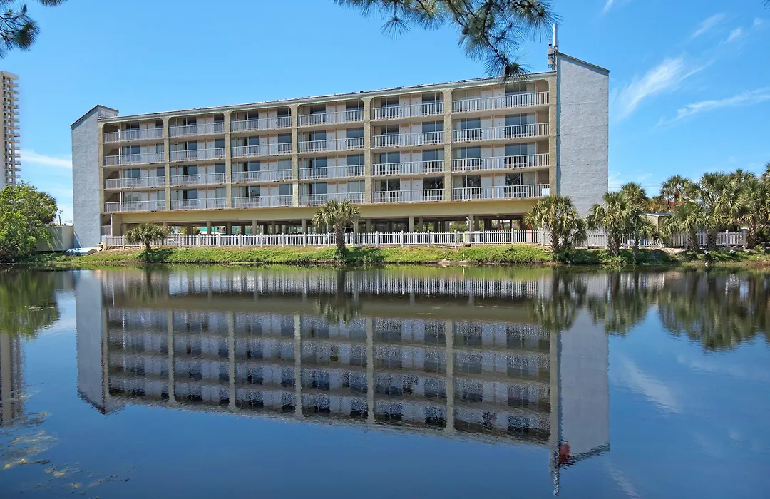 Baymont By Wyndham Panama City Beach-1