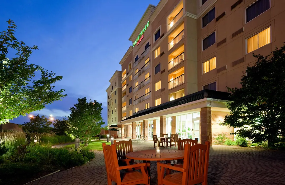 Courtyard By Marriott Toronto Mississauga/Meadowvale-1