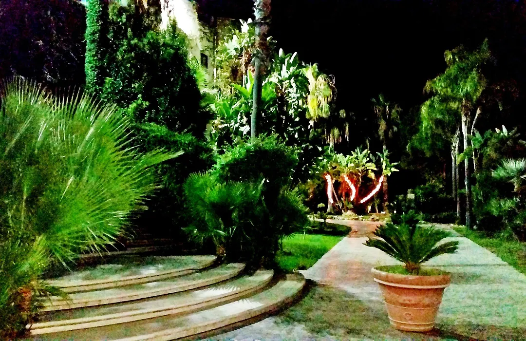 Hotel Akrabello-1