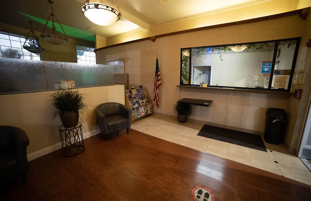 Mid City Inn Suites Pico Rivera , Los Angeles Area-1
